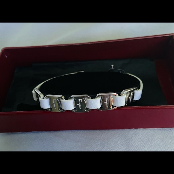 Salvatore Ferragamo Women’s Bracelet - Picture 13 of 14